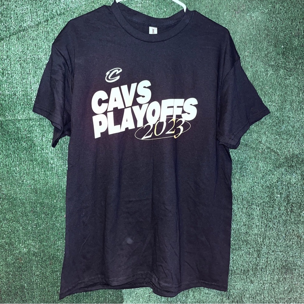 Cleveland Cavaliers CAVS Black Playoffs 2023 Shirt L Gildan tag NBA Ohio